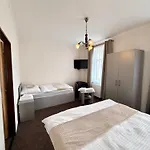 Zlatý Kříž 3*