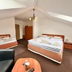 Zlatý Kříž 3* Teplice