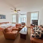 Hotel Zlatý Kříž