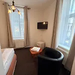Hotel Zlatý Kříž