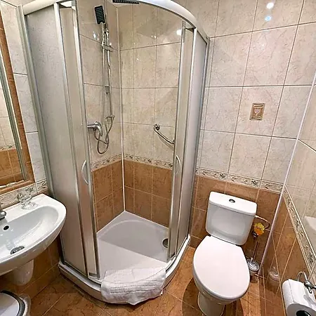 Hotel Zlatý Kříž