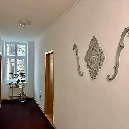 Hotel Zlatý Kříž 3*